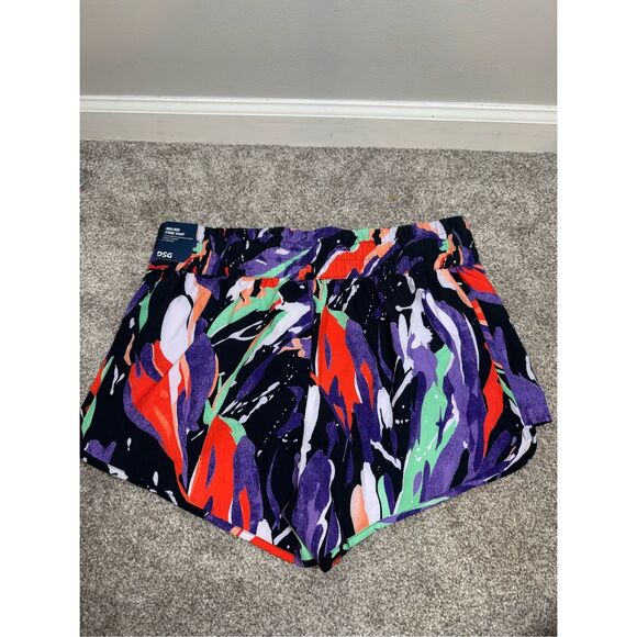 DSG Pants - DSG Women's 3” High Rise Stride Multi Landscape Black Shorts Summer Large NWT